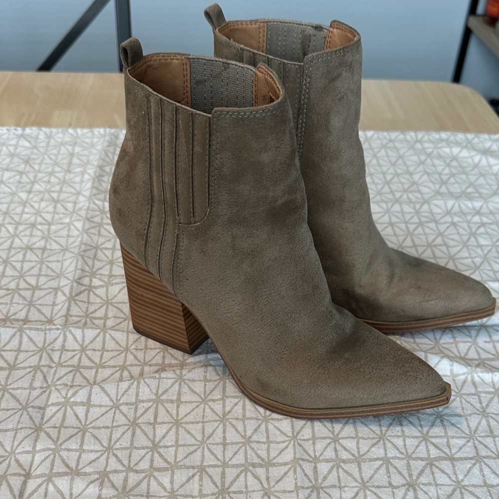 Nine West Taupe Western Style Ankle Booties